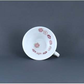 有田焼 ティーカップ＆ソーサ〈花いかだ〉【赤絵白磁硯処 雪月花】食器 器 うつわ 手描き 伝統工芸 ギフト 贈り物 45000円 A45-325_イメージ4