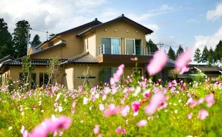 【ギフト用】里山のオーベルジュ薪の音　1泊2食付2名様宿泊券（世界遺産等　観光案内付）