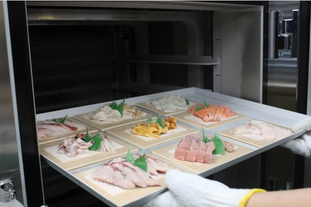 おまかせ 旬 の お刺身 セット（5種類）岸屋商店 【 お刺身 魚介 魚介類 海鮮 詰め合わせ 便利 簡単 お手軽 冷凍 三陸産 】 RT2529