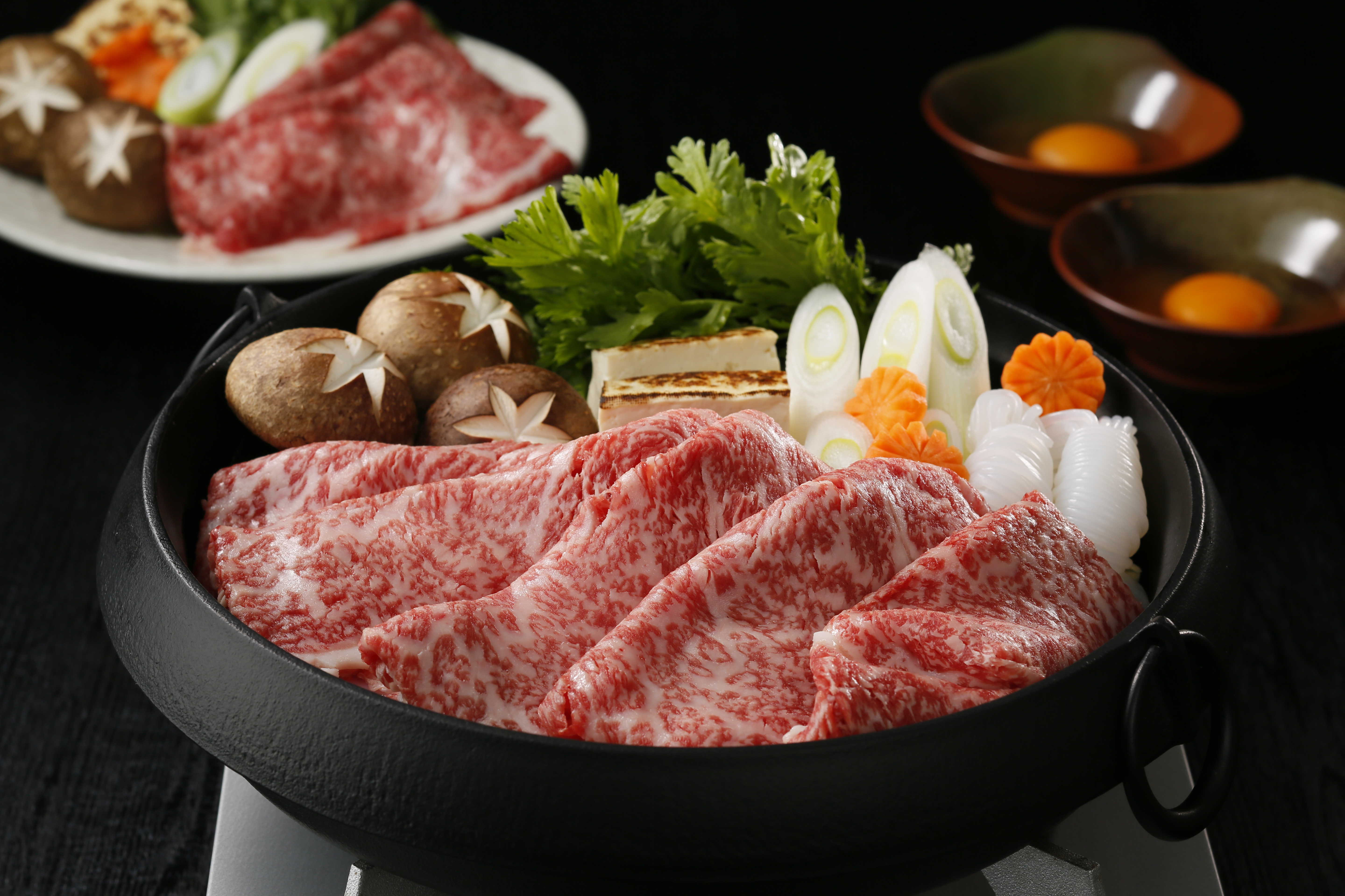 
                  鹿児島黒牛リブロースすきやきセット（計0.9㎏）(T-2701)
                