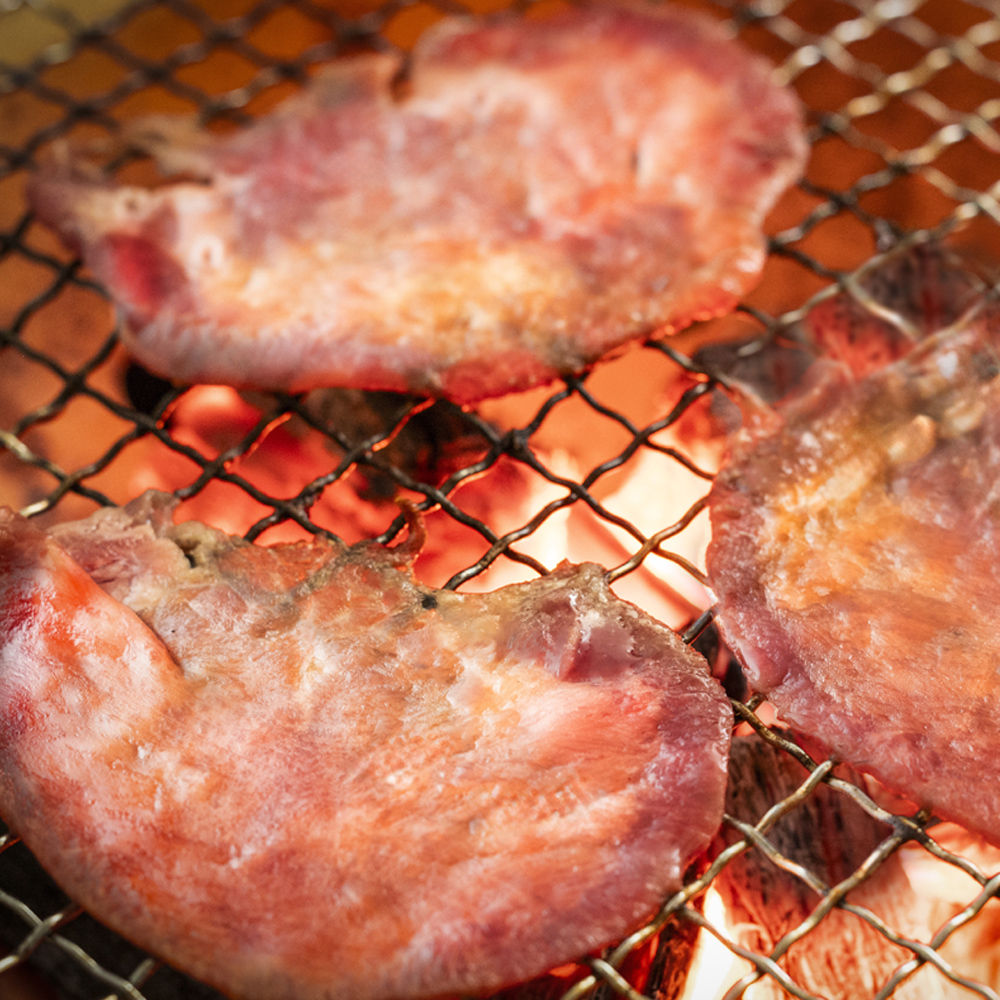 ごまの風味と香りの薄切り牛タン800g　薄切りならではの柔らかくジューシーな食感。試行錯誤でたどりついた、この味付け！牛タンの美味しさの新境地。│牛タン 牛たん タン肉 薄切り 胡麻油 ごま油 ゴマ油