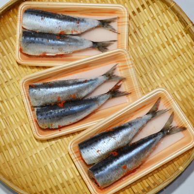 ふるさと納税 芦屋町 ピリ辛 いわし明太 6尾 福岡名物の辛子明太子をイワシに詰め込みました。唐辛子好きな辛党の方に。 |  | 03