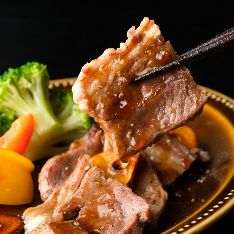 ＜沙流苑＞厚切りラムステーキ12枚セット（220g×6パック）