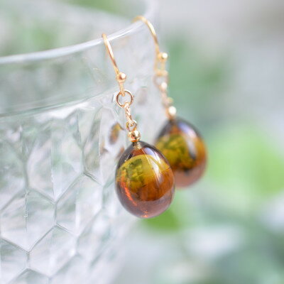 【ふるさと納税】【Soukore】ガラスアクセサリー・アンバー・ピアス【1626484】