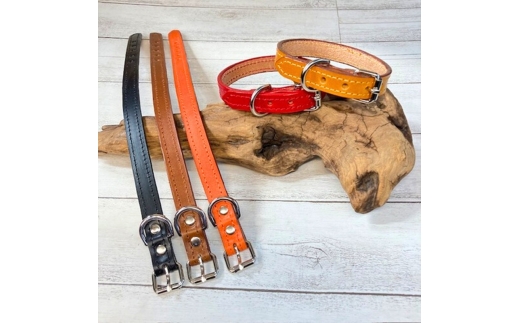 選べるサイズの 本革 犬 ・ 猫用 首輪 (15㎜幅) 小型 / 中型 / 大型 【イタリア革ブッテーロ】 ブッテーロ SSサイズ 橙色