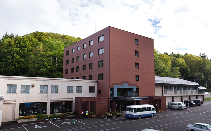 【ご利用／宿泊券】ゴルフ＆ふるさと満喫プラン［グリーンパークホテル］【 北海道 オホーツク 枝幸 宿泊 温泉 宿泊券 記念 旅行 贈り物 ギフトチケット チケット 入場券 優待券 】