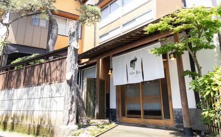 遊亀楼魚兵謹製 2028年 迎春おせち料理「12月31日お届け」和風二段重 1人前 全19品 冷蔵おせち料理 [034S018]