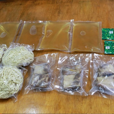 沖縄そば屋「米八そば」　ソーキそば　4食セット【配送不可地域：離島・北海道・東北・関東・信越、北陸・東海・近畿・中国・四国・九州】