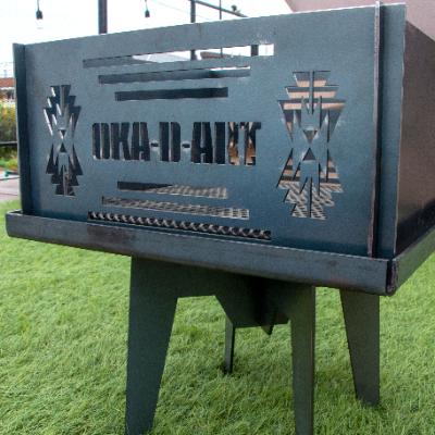 ふるさと納税 岡崎市 oka-d-art 黒皮鉄板 焚き火台 「kakubi」 アイアン 「黒皮鉄板ロストル付き」 |  | 01