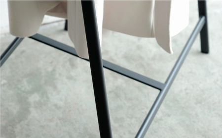 東大阪発大手メーカーの製造工場が作る家具【KOSEN】 ハンガーラック(スエードライトグレー)