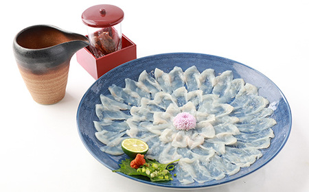 【冷蔵】国産活けとらふぐてっさ・ひれセット　約4～5人前　ヒレ酒も楽しめます!【配送不可地域：離島・北海道・沖縄県・東北・関東・九州】【1517440】