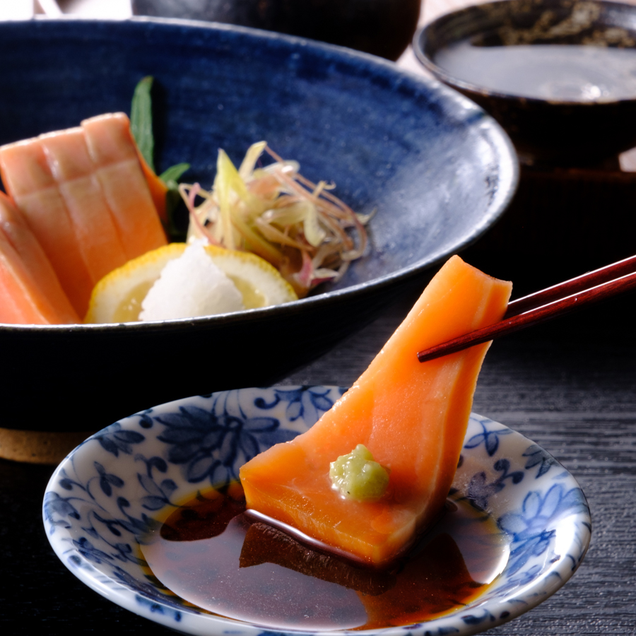 ＜丸徳誠洋水産＞トラウトサーモン刺身350g