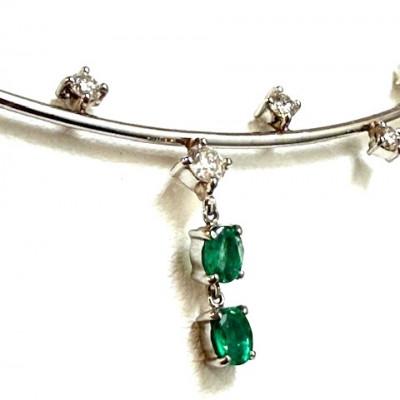 ふるさと納税 山梨県 Pt850 エメラルド ダイヤモンド ネックレス(揺れタイプ) |  | 01