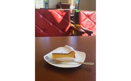 ケーキショップオカダ　ベイクドチーズケーキ（5個入）　冷凍