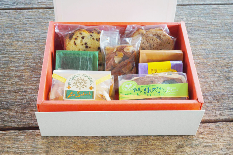 ル・ソレイユの焼き菓子ギフトBOX Sサイズ｜ケーキ クッキー 焼き菓子 セット ギフト 贈り物 洋菓子 茨城県 取手市（CG014）