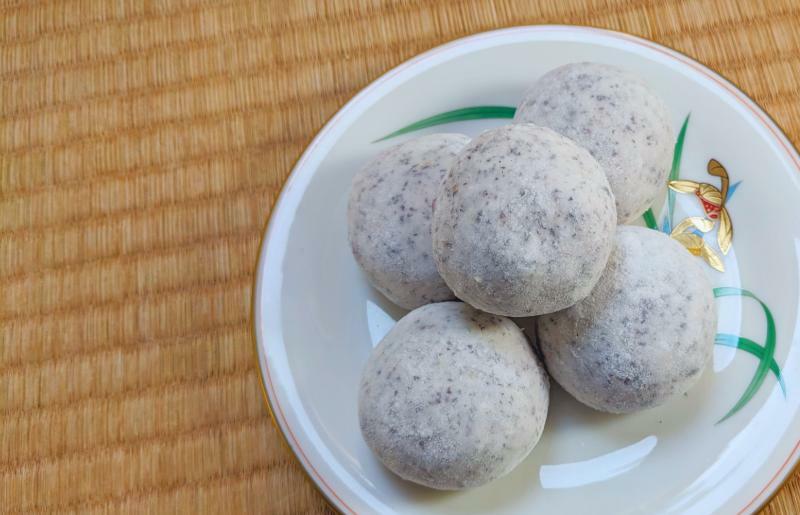 老舗餅屋さんが作るチーズ入り杵つき生丸餅(梅しそ) 18個入り 099H2719_イメージ2