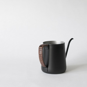 グローカルスタンダードプロダクツ TSUBAME Drip pot / 390ml /マットブラック