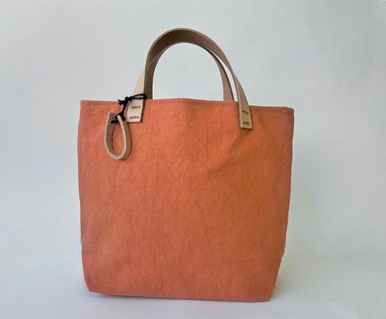 
            手染め帆布トートバッグ　からふるS〈纁色〉
          