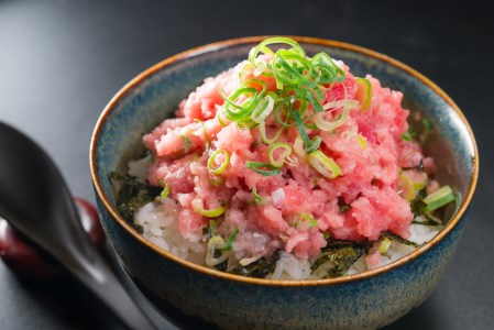 【訳あり】天然本マグロ 赤身　大満足500g　 CH-89