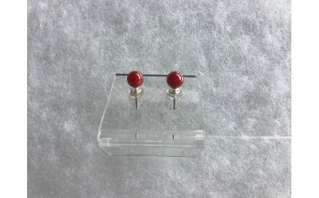 【サンゴ】ピアス 血赤サンゴ K18WG