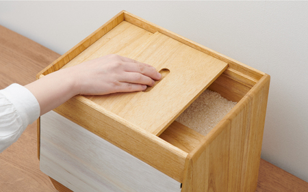 Kirisai 桐のこめ櫃10kg