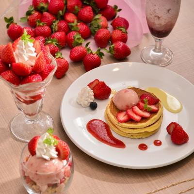 ふるさと納税 那珂川市 フルーツソムリエが作った福岡産濃厚あまおうフルーツソース1kg×2袋(那珂川市) |  | 02