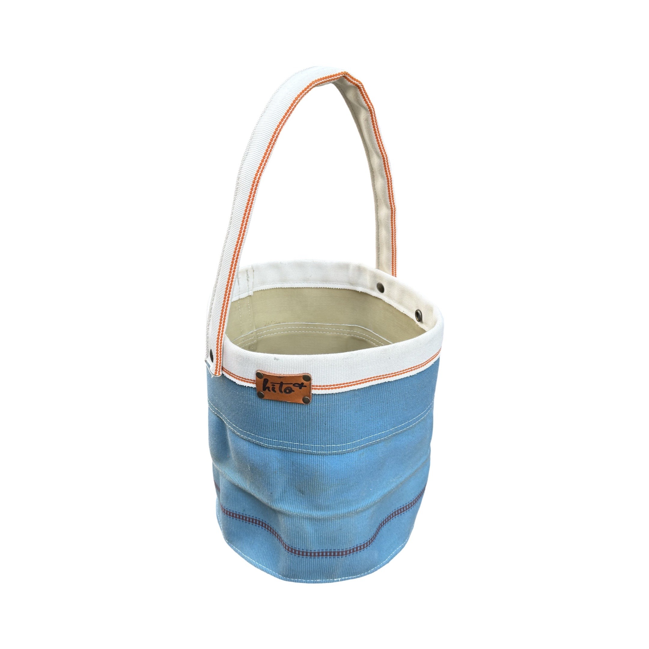 
                  消防ホースアップサイクル・バケツ型バッグ
                