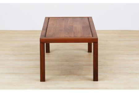 No.802 （WN） AUTHENTICITY L TABLE C M