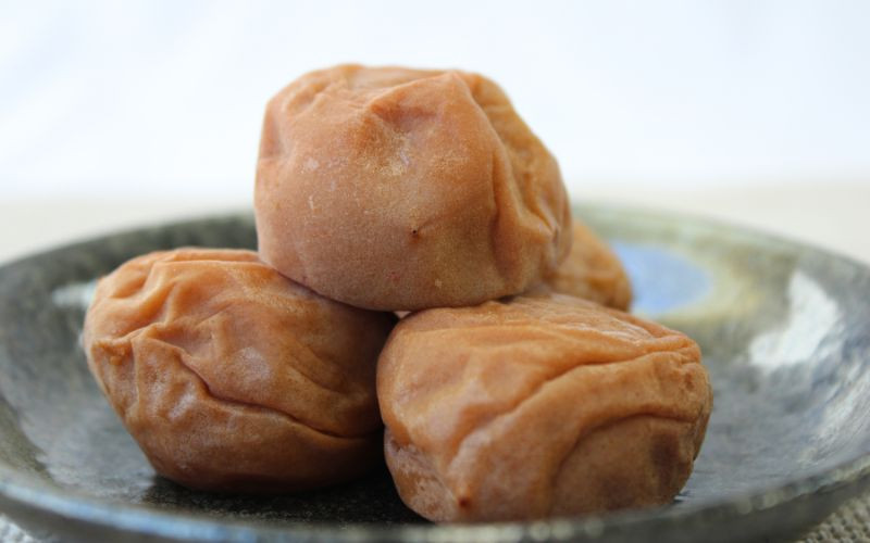 
                  【紀原の梅干し】厳選 紀州南高梅 白干し 500g 塩分約21％ A級品 /  昔ながら 梅 うめ ウメ 梅干し 梅干 白梅 白梅干し 南高梅 紀州南高梅 国産 完熟 健康 ご飯のお供 酸っぱい 贈り物 ギフト プレゼント 和歌山県 田辺市 紀原食品【khr005】
                