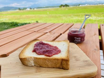 ジャム＆カフェ Tam Jam 「白樺の箱入り【北海道産】トマトジャム入り４個セット」