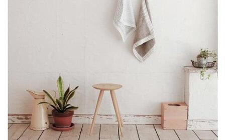 【12月配送】 PICOスツール ピコ | 年内発送 スツール 国産材 木製 無垢材 飛騨の家具 天然木 飛騨高山 イス 椅子 キッチン ダイニング おしゃれ【オークヴィレッジ】 AH030VC12