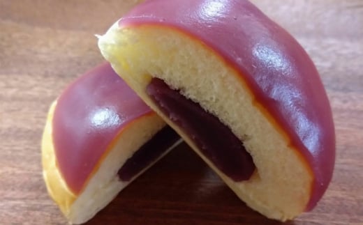 菱田ベーカリーの 紫芋羊羹パン (4個入り) 【グレイジア株式会社】 [ATAC153-02]　パン ようかん 和菓子 おやつ 昔ながら 高知