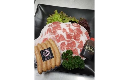  松阪豚 おまかせ ウインナー 焼肉 約１kgセット 松阪豚専門店 まつぶた ふるさと納税 豚肉 ポーク ぶた肉 バラ カルビ ショルダー ランプ キャンプ バーベキュー 三重 松阪 肉【1.6-23】