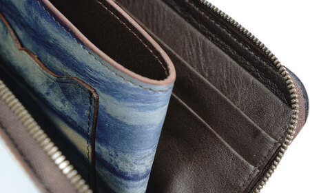 Ｌ字ファスナー財布「リセス」　薄藍　瀬戸内の空　天然藍染め・福山レザー　自社一貫製造 広島県福山市/株式会社サード　L字 長財布 財布 ウォレット カードポケット 経年変化 手染め　手擦り 天然藍染め