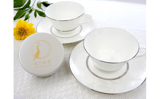 紅茶 ティーカップ セット 茶葉 缶入り ティー NARUMI ナルミ 三重ナルミ 鳴海製陶 ボーンチャイナ ソーサー付き かわいい おしゃれ 食器 鵜方紅茶＆NARUMIミラノビアンカ ペア セット