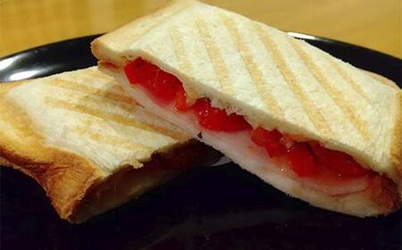 Cafe SAIENチケット（1枚300円）12,000円分 F6M-138