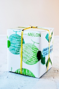 a12-068　訳あり 静岡マスクメロン【1玉】 訳あり OR FN-SupportProject OR 増量 OR 年末企画 訳あり