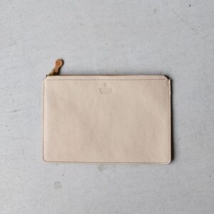 Teha’amana Square pouch L テハマナ スクエアポーチ L ベーシック キャメル  革 皮 雑貨 おしゃれ レザー 本革 こだわりの逸品 地域特産品 ギフト 自分用 人気 おすす