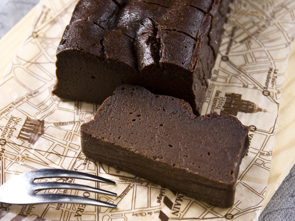 【2025クリスマス】クリスマス限定 ケーキ＆ローストビーフセット「バスクチーズケーキとガトーショコラセット＆ローストビーフ」