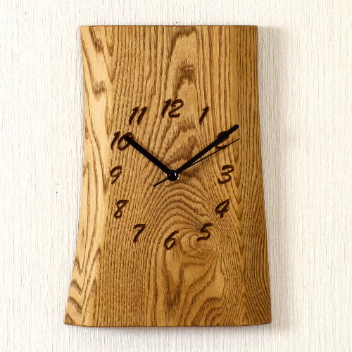 【ふるさと納税】栗の木の一枚板時計（JTK001-OBK）D36-08