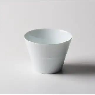 有田焼 白磁線彫 蕎麦猪口【佳秀窯 西山正作】食器 器 うつわ ろくろ そばちょこ 伝統工芸 bs032
