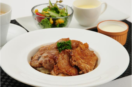 北海道十勝芽室町 洋食屋さんの豚丼 3食分 120g×3個 〈レストランHiro〉me026-029c