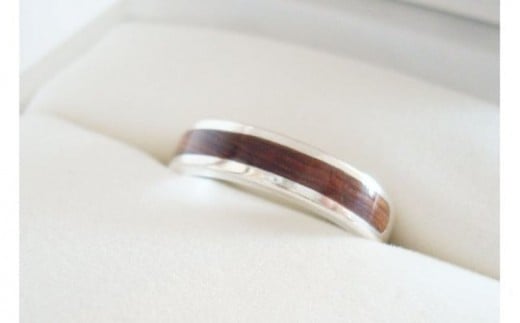 【グレイン】屋久杉リング －添（Sou）－プラチナ - メンズ レディース 男性 女性 アクセサリー 贈り物 ギフト おしゃれ お揃い 指輪 木製品 一点物 人気 おすすめ 沖縄県 八重瀬町