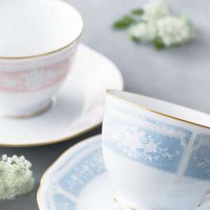 ノリタケ【レースウッドゴールド】カップ＆ソーサーペア(ブルー・ピンク)【1637797】