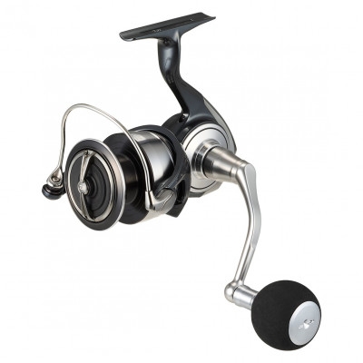 
                  ＜釣具のダイワ＞のスピニングリール 24セルテート SW 5000-P【1713636】
                