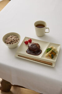 【美濃焼】　新生活 はじまりに miyama. スターターセット 3点 ホワイトマット 瑞浪市 / ミヤマプランニング 食器 プレート マグ ボウル [AZCM024]