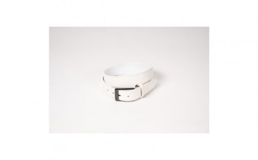 BUNCUREY　エンボス加工ベルト（BM23SS-08-022）〈ホワイト〉