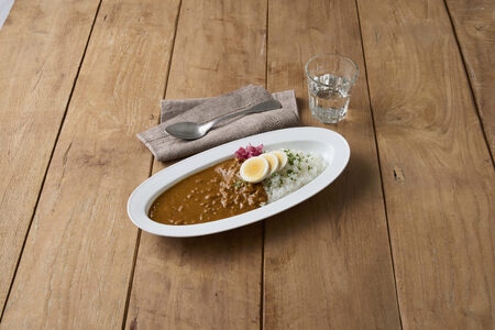 【美濃焼】 miyama.のカレーのうつわ いつものカレー皿 白磁 瑞浪市 / ミヤマプランニング 食器 皿 プレート [AZCM056]