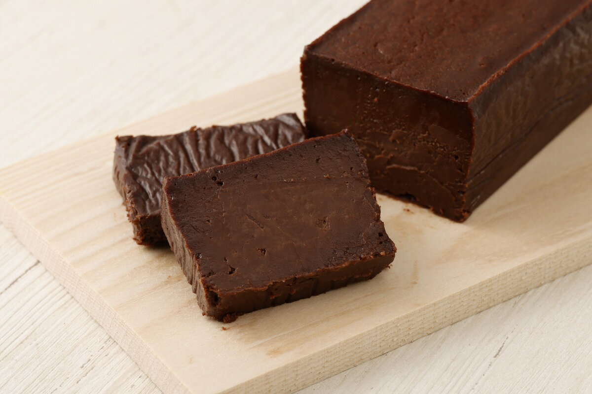 【ふるさと納税】チョコレートテリーヌ【UMEYA BRAINERY】_ HA0123 送料無料宗像市 スイーツ おやつ お菓子 贈り物 お土産 プレゼント ご褒美 小麦不使用 チョコ好き 贈答 ティータイム