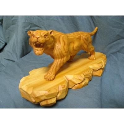 ふるさと納税 高山市 飛騨一位一刀彫　猛虎(中) f123 |  | 01